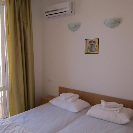 Guest Rooms Venera Primorszko Kültér fotó